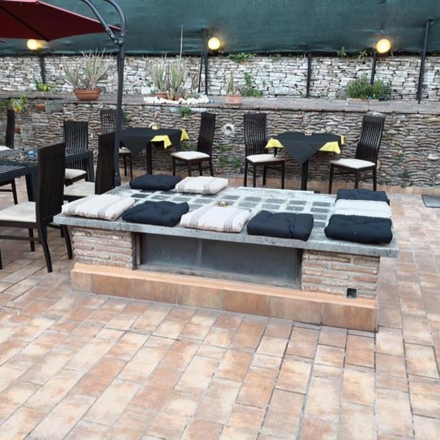 La Terrazza Al Monte Dei Cocci Bed & Breakfast *